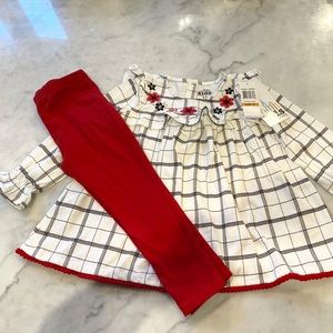 3T NWT holiday long flutter sleeve 2-piece set